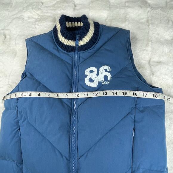 🔥PINK Victoria’s Secret Down Feather Spell Out Striped Trim Blue Vest Size XS/S - Picture 10 of 11